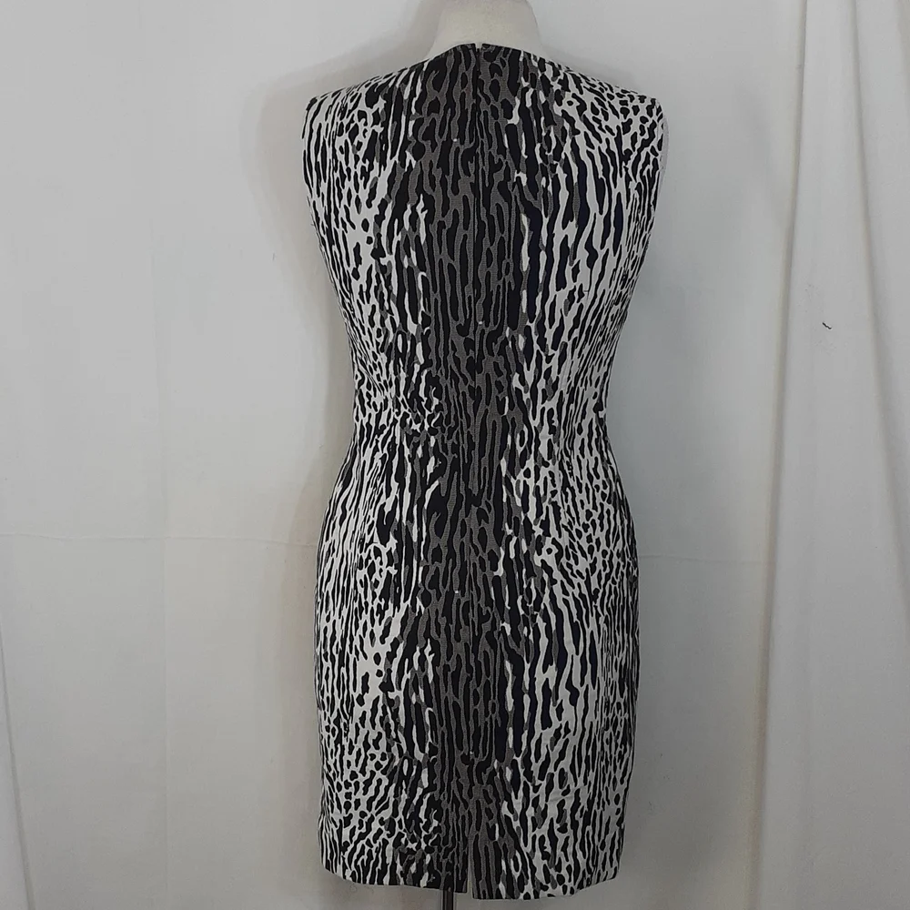St. John animal print bodycon dress white black brown size 6 - Picture 5 of 6